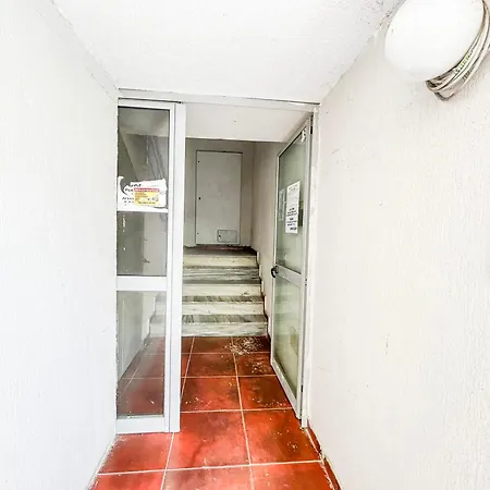 Ocean Whisper Escape E50 * Durres