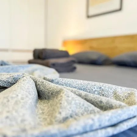 Ocean Whisper Escape E50 Apartamento Durrës