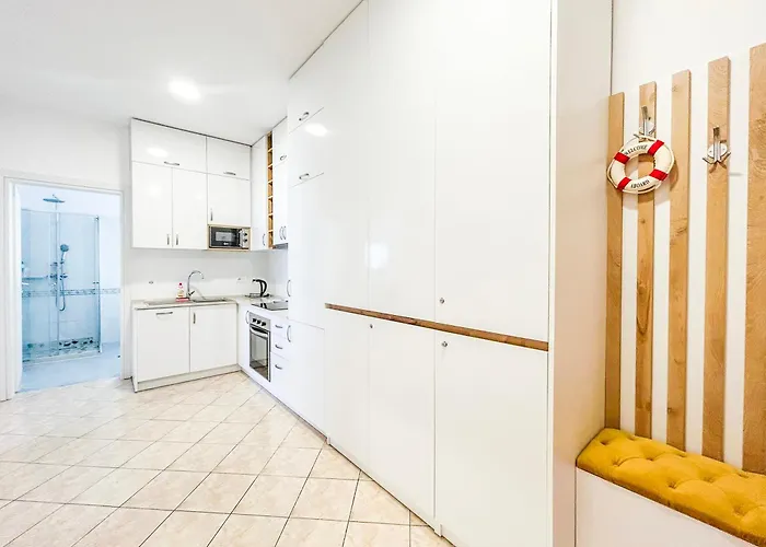 Ocean Whisper Escape E50 Appartement Durrës